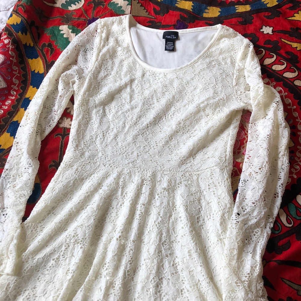 Long-Sleeved Lace Mini Dress